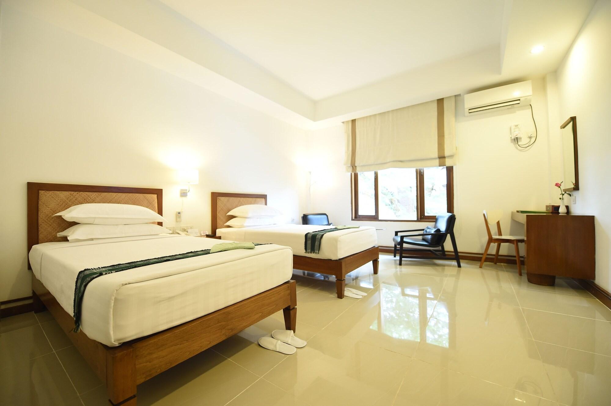 Zfreeti Hotel Nyaung-U Exterior photo