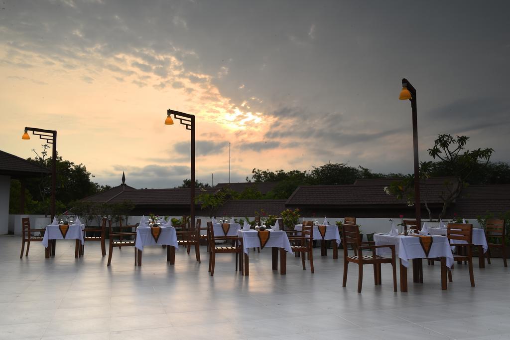 Zfreeti Hotel Nyaung-U Exterior photo