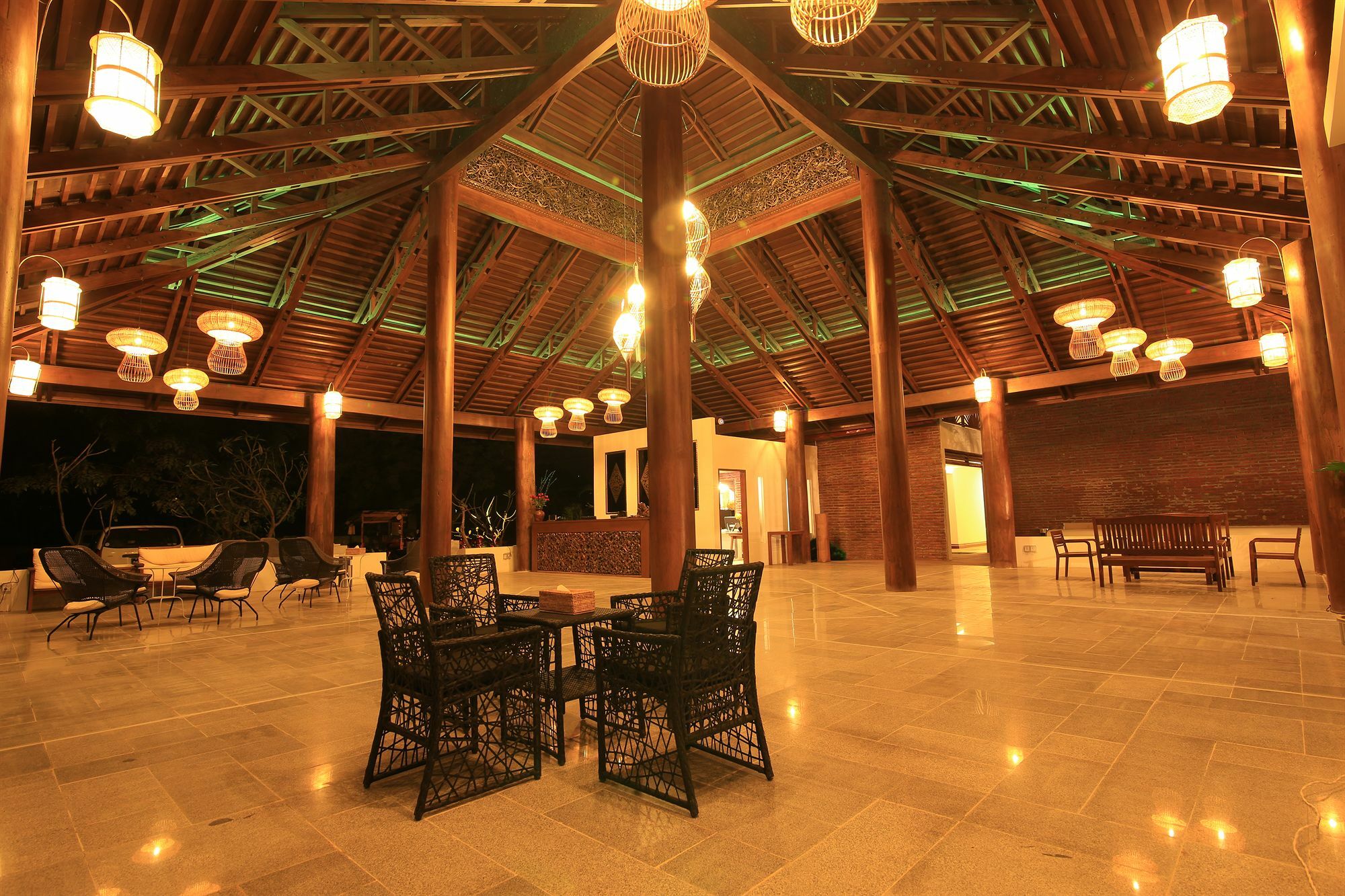 Zfreeti Hotel Nyaung-U Exterior photo